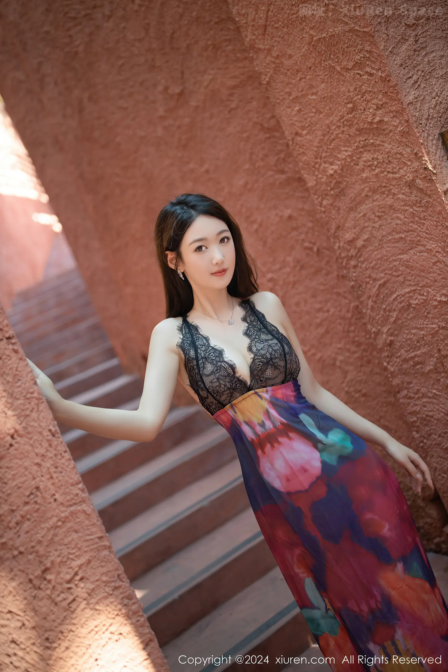 图片[6]-[XiuRen秀人网]VOL.7964 模特唐安琪性感拼色连衣长裙露黑色蕾丝内衣秀曼妙身姿诱惑写真80P-秀人网官方网站